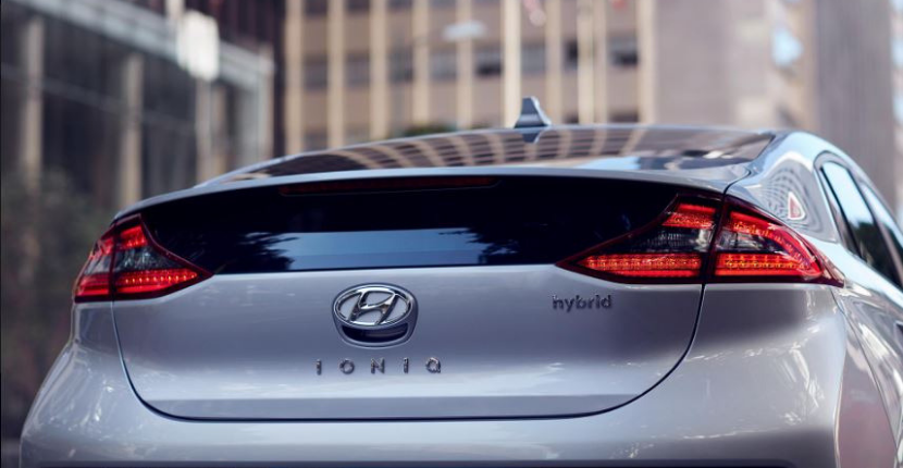 Hyundai Ioniq Hybrid 